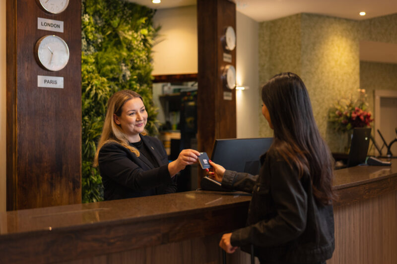 ImperialLondonHotels-PeopleShoot-Feb26-91a