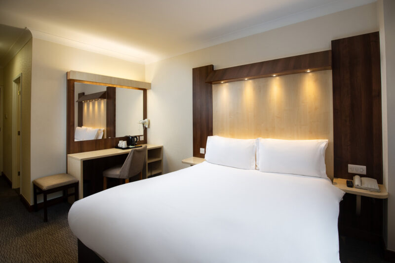RoyalNational_Room_Standard_Double2_0423a