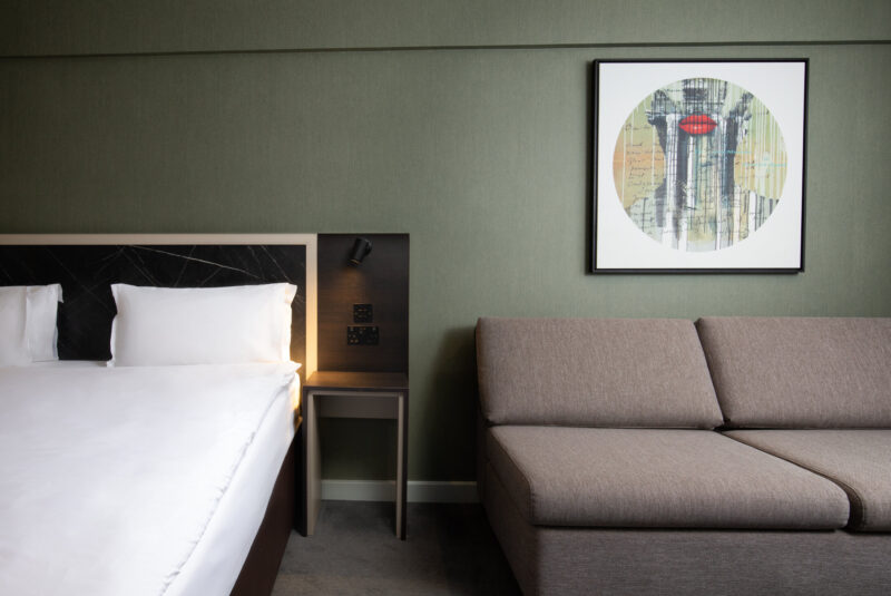 RoyalNational_Room_StandardPlus_Double3_0423